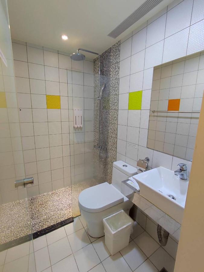 Hostel Jiizu Taipei Exterior photo