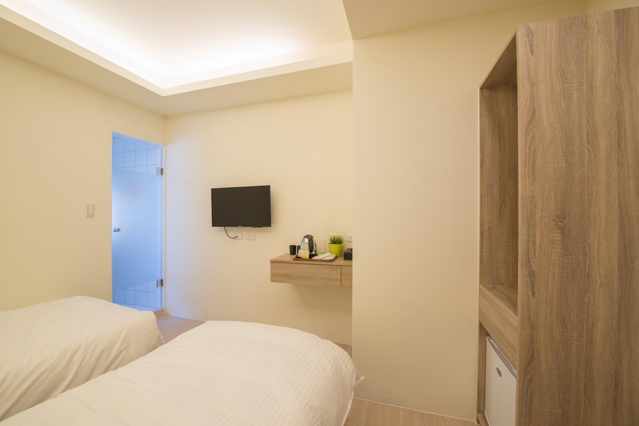 Hostel Jiizu Taipei Exterior photo